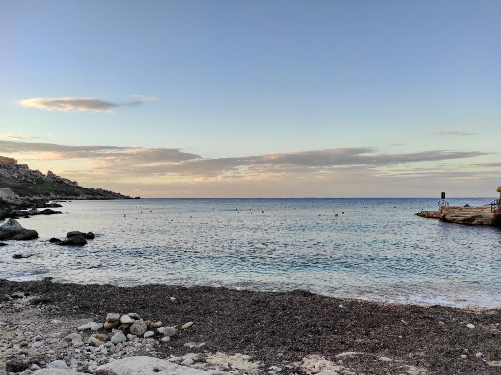 Dahlet Qorrot al tramonto