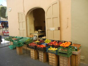 Fruttivendolo Piazza indipendenza