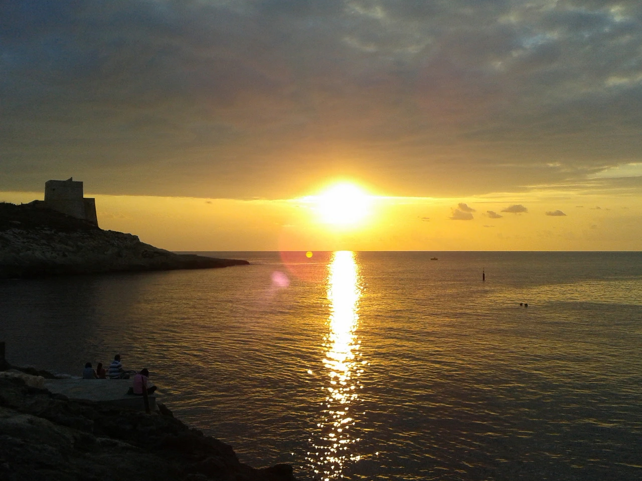 Tramonto a Xlendi